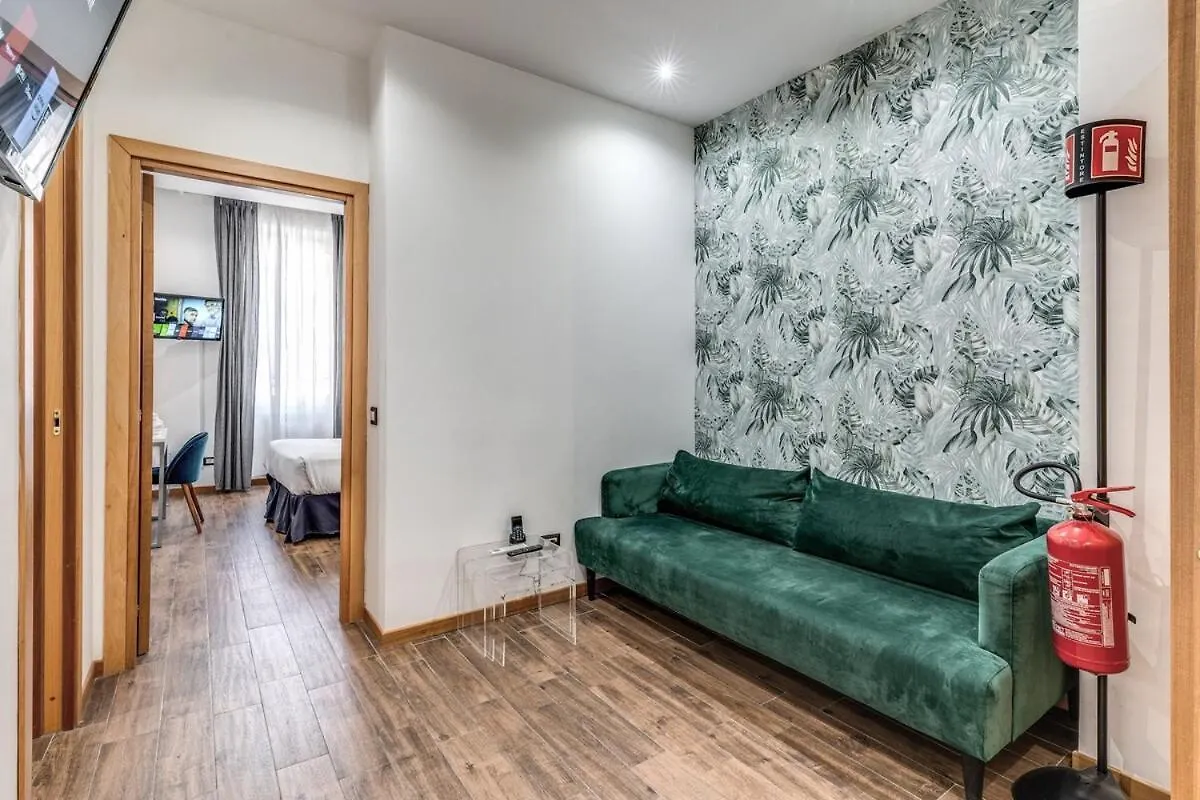 Style Apartment Julia 50 Mt From Colosseum