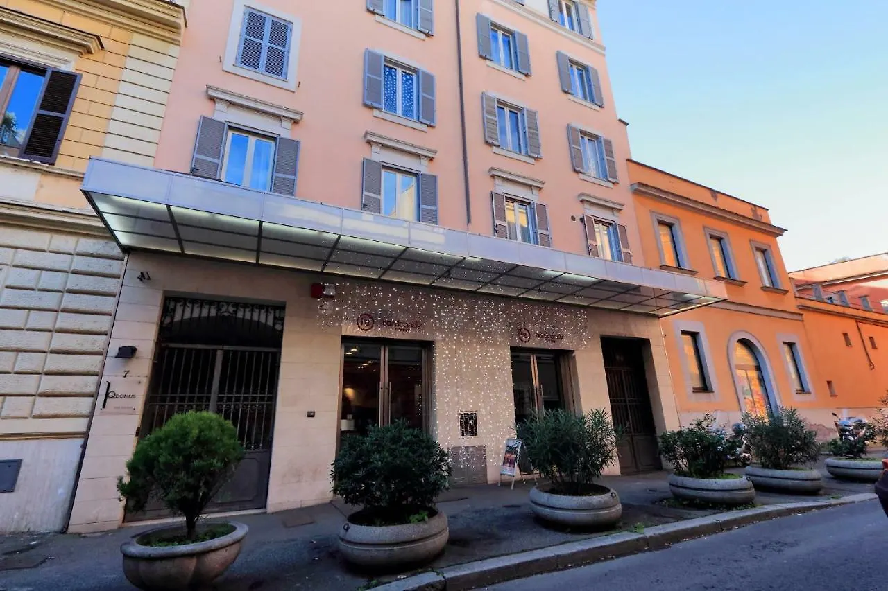 Style Apartment Julia 50 Mt From Colosseum