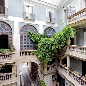 Elegant And Calm In Campo Dei Fiori Apartment