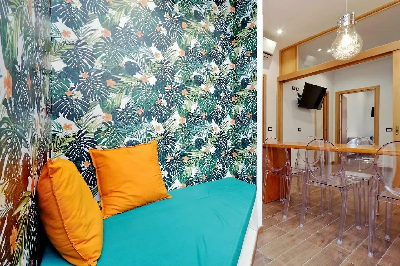 Style Apartment Julia 50 Mt From Colosseum
